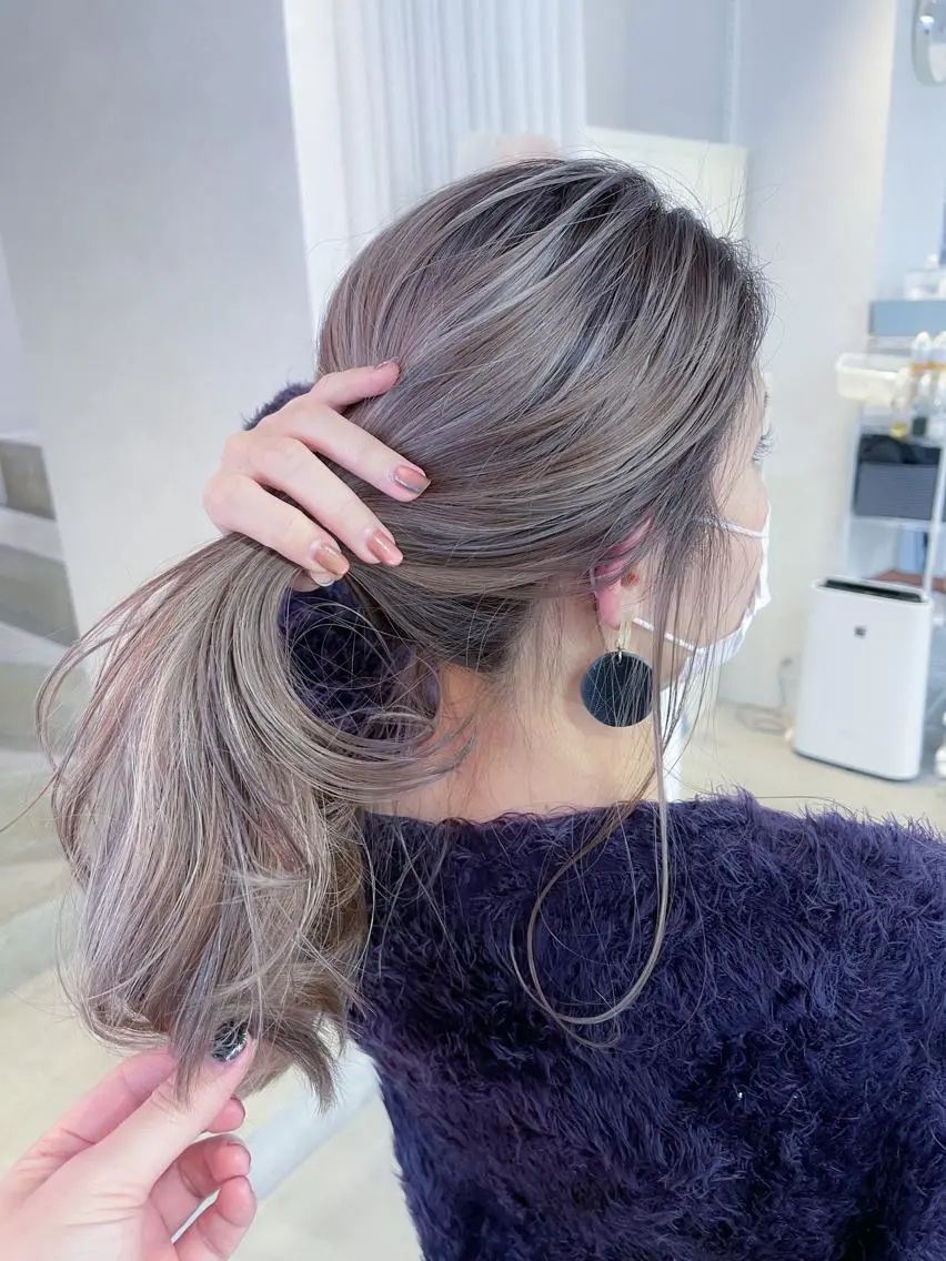 ロング カラー ブリーチ エドルカラー グレージュ ハイライトカラー イルミナカラー ヘアカラー BOXmico. 南堀江　宇都宮のヘアスタイル