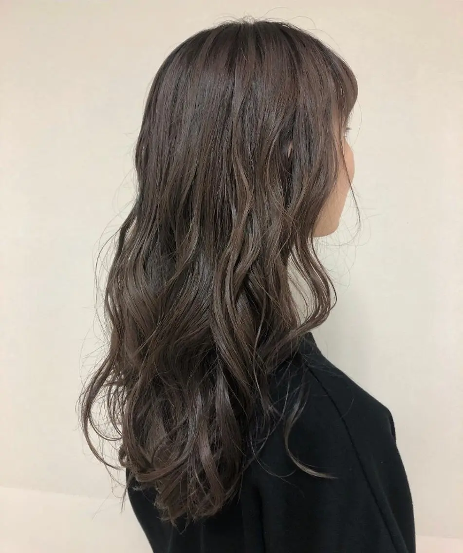 セミロング カラー ヘアアレンジ ブリーチ 透明感カラー グレージュ ブリーチなしカラー enurk店 🍋 M I K U  *のその他イメージ