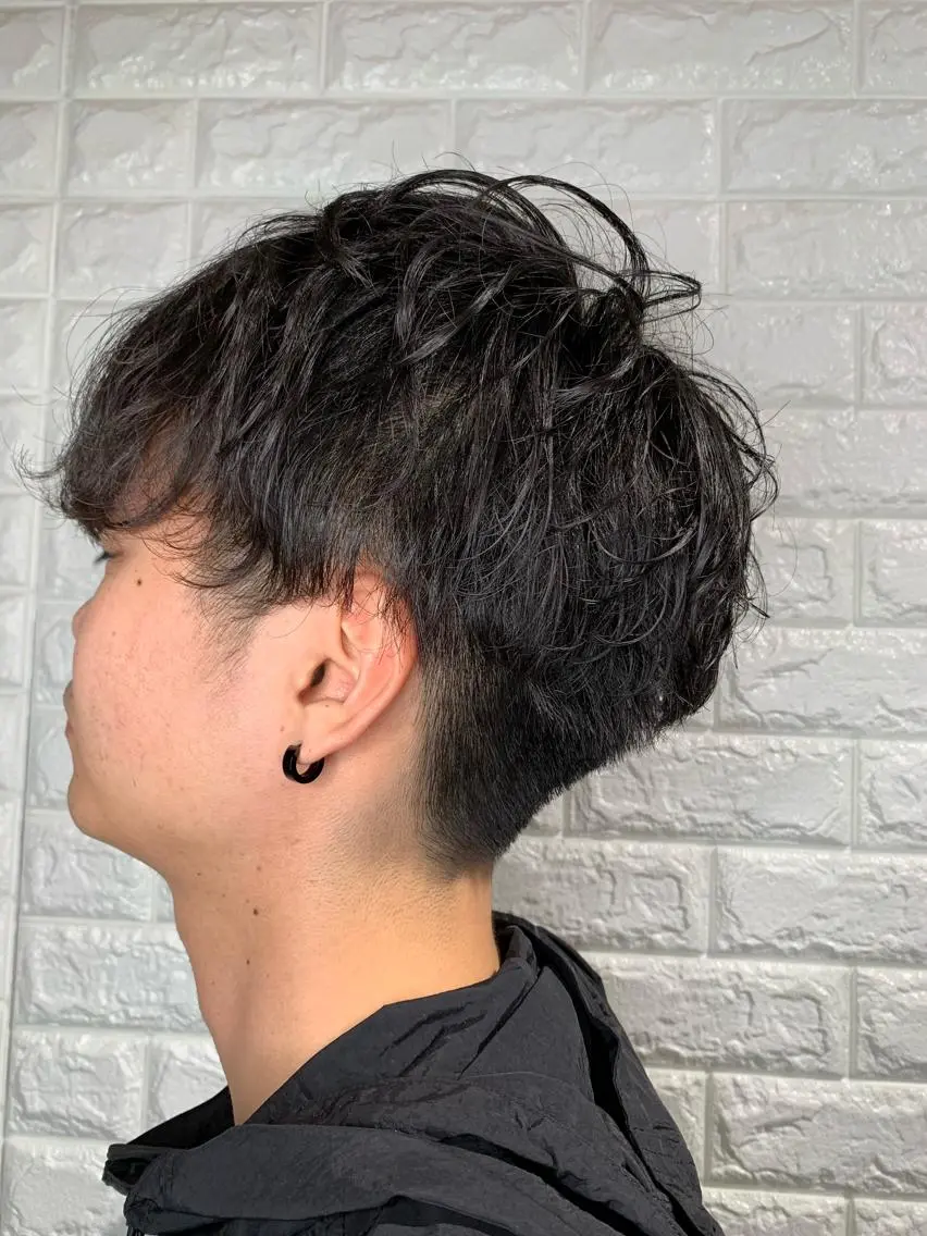 ショート パーマ メンズ マッシュ メンズパーマ 刈り上げ スパイラルパーマ Lee東三国 店長 谷辻誠志のヘアスタイル