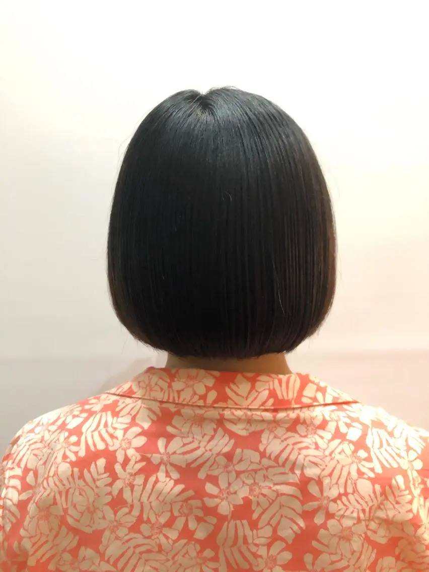 ミディアム ボブ 高山🐬髪質改善 池袋で縮毛矯正のヘアスタイル