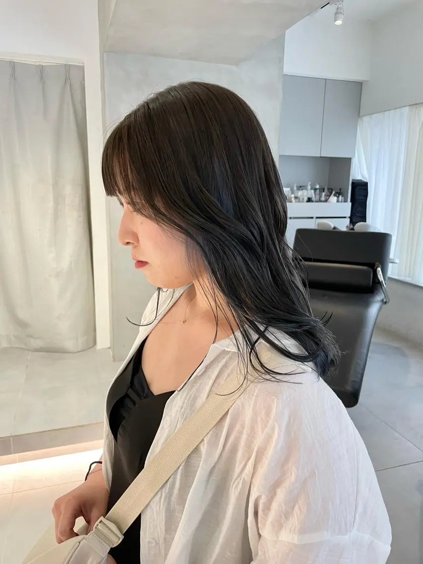 セミロング カラー 🪞透け感&韓国ヘア 🪞honokaのヘアスタイル