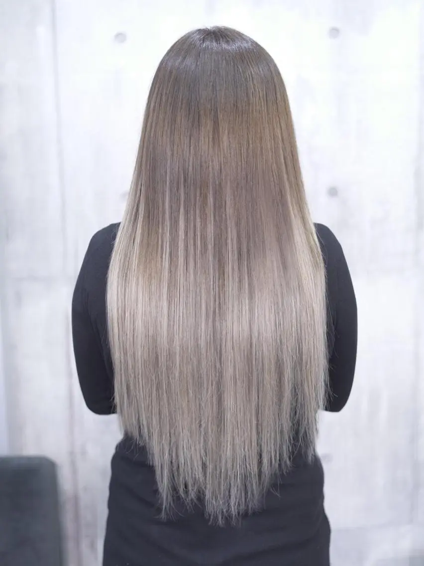 ロング カラー カット ヘアカラー トリートメント エクステ Crystal 船橋のヘアスタイル