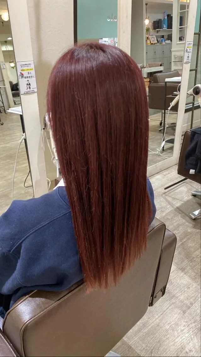 ロング ピンクブラウン 前橋 姫奈のヘアスタイル
