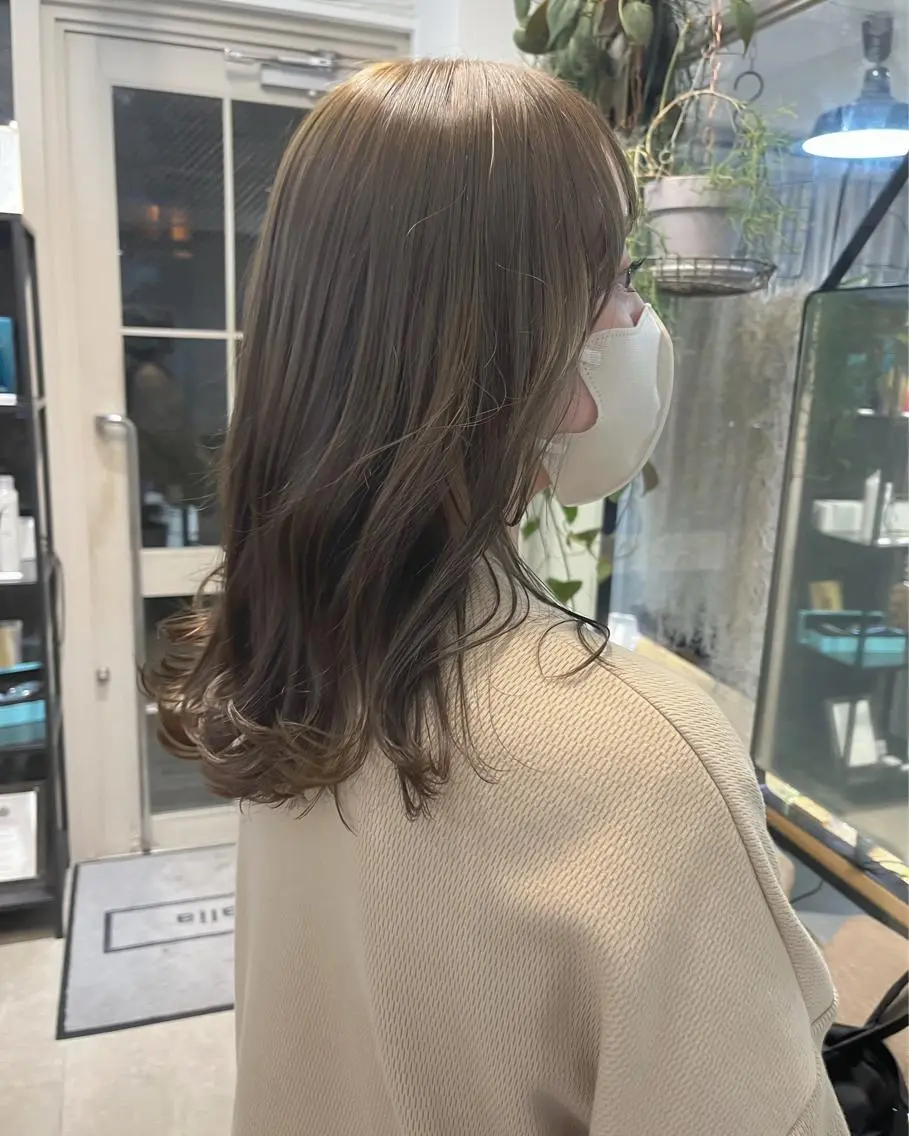 ミディアム カラー パーマ ヘアアレンジ メンズ キッズ ネイル マツエク・マツパ アイブロウ メンズブリーチ ベージュカラー ブリーチ 透明感カラー ブリーチなしカラー お洒落パーマ/ボブ ❄️Tomoka❄️のヘアスタイル