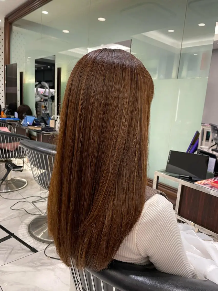ロング コテ巻きパーマ 藤野佑成のヘアスタイル