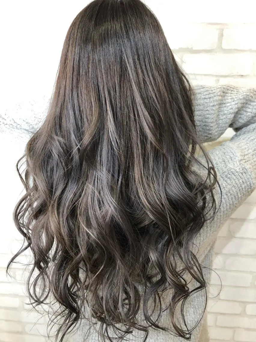 ミディアム 🦄コグレケンタピ ンクカラー🎨パーマのヘアスタイル