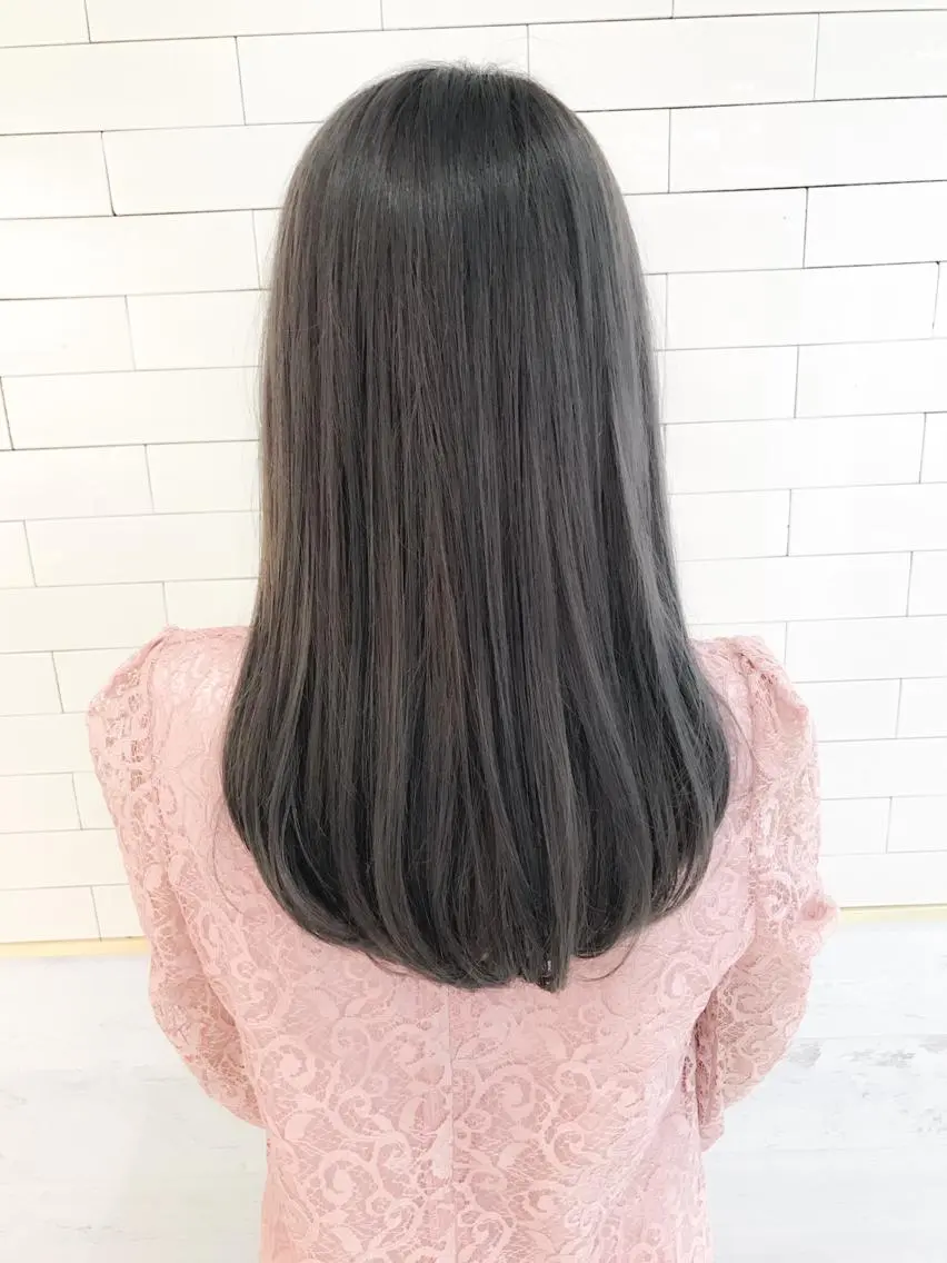 ミディアム カラー 透明感カラー グレージュ カット ヘアカラー トリートメント 🧡ショートの達人 🧡SHOのヘアスタイル