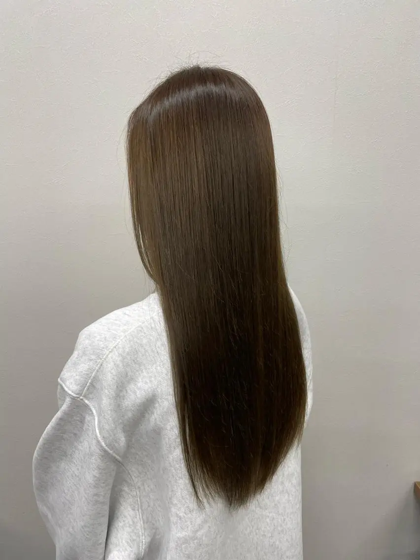 ロング カラー ベージュカラー オリーブベージュ 髪質改善 トリートメント ヘアカラー トリートメント けいと髪質改善 全年齢リピート多数のヘアスタイル