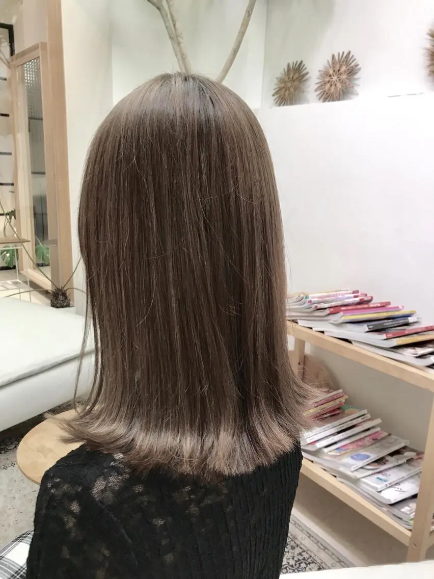 セミロング カラー カット ヘアカラー トリートメント 平田 健一のヘアスタイル