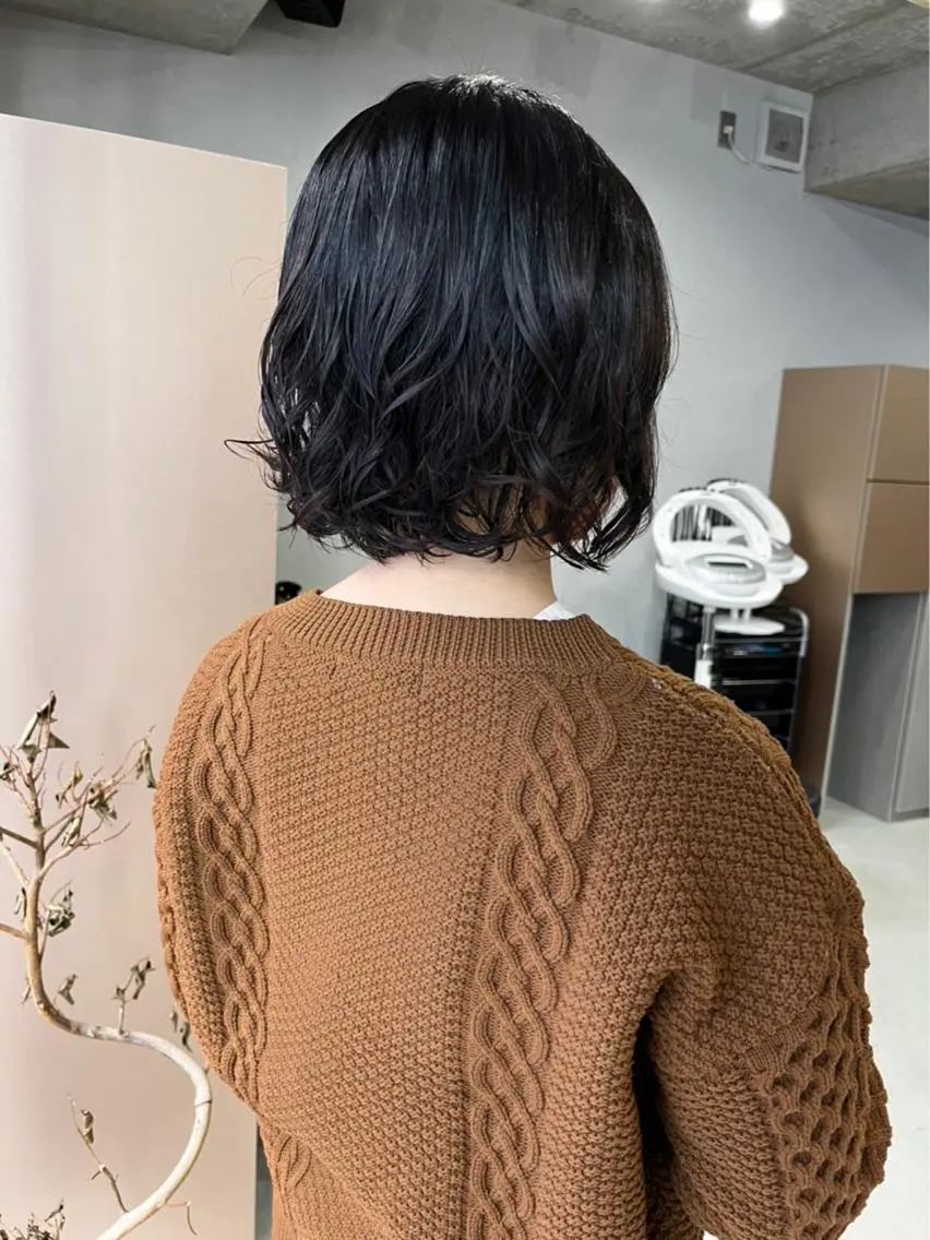 セミロング カラー パーマ 吉田一輝 外国人パーマのヘアスタイル