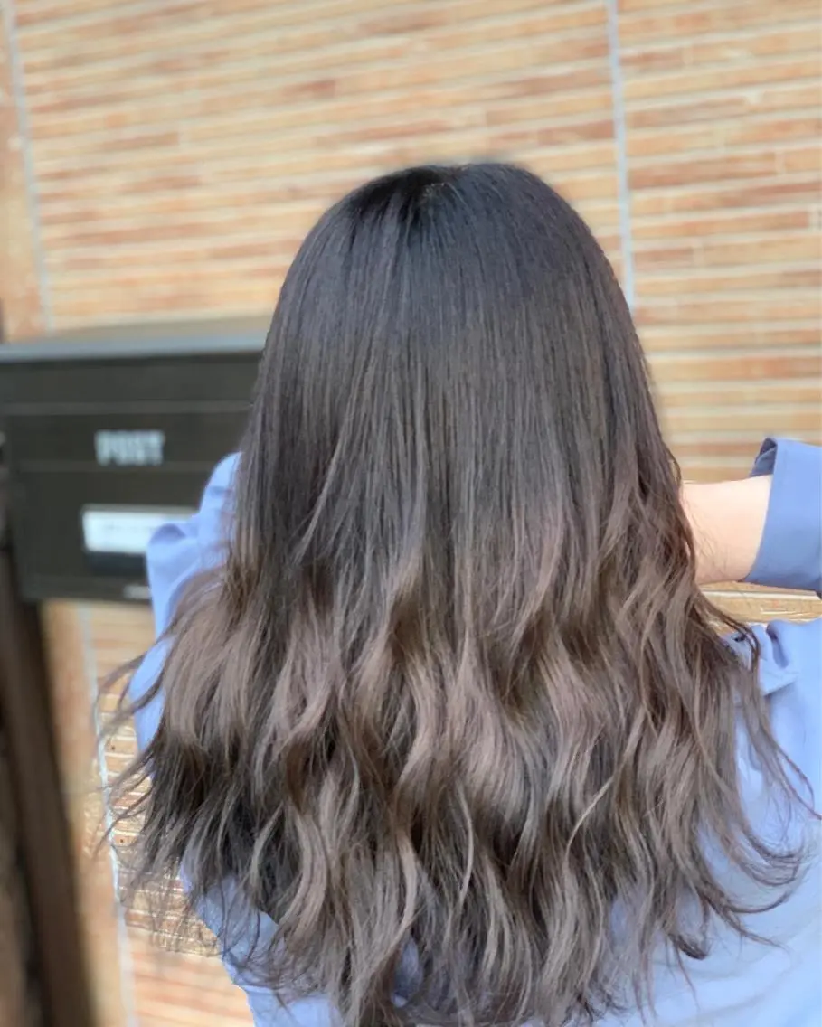 ロング ハイライト 髪質改善 韓国風ヘア 縮毛矯正 メンズスタイル バレイヤージュ　齋藤のヘアスタイル