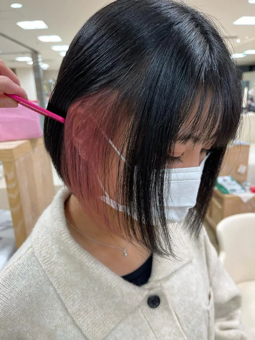 ミディアム カラー 暖色/ブリーチカラー 🎀 M i k uのヘアスタイル