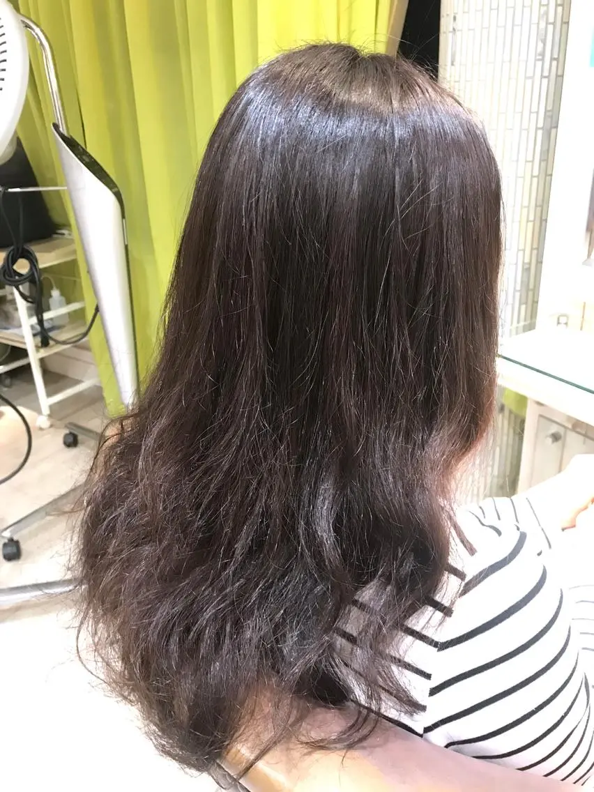 セミロング カラー アッシュ ラベンダーカラー ラベンダーアッシュ メンズパーマ特化🔥 ツイスパ/シャドウのヘアスタイル