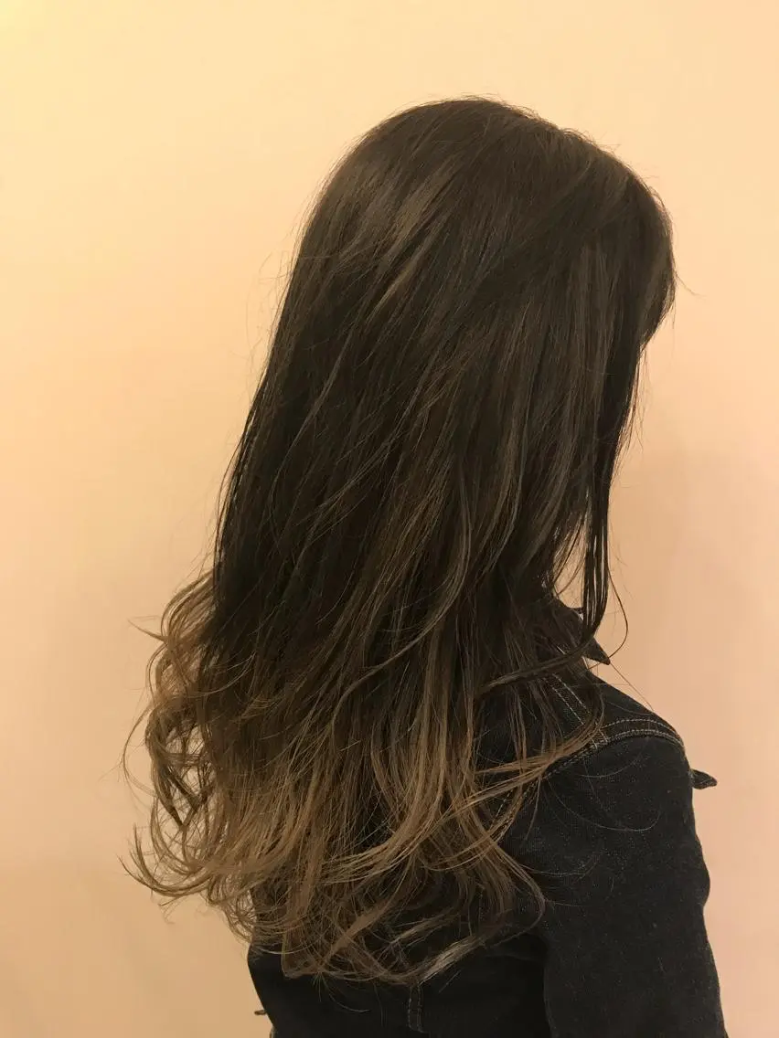 ロング カラー シールエクステ⭐️ オオミタクヤのヘアスタイル
