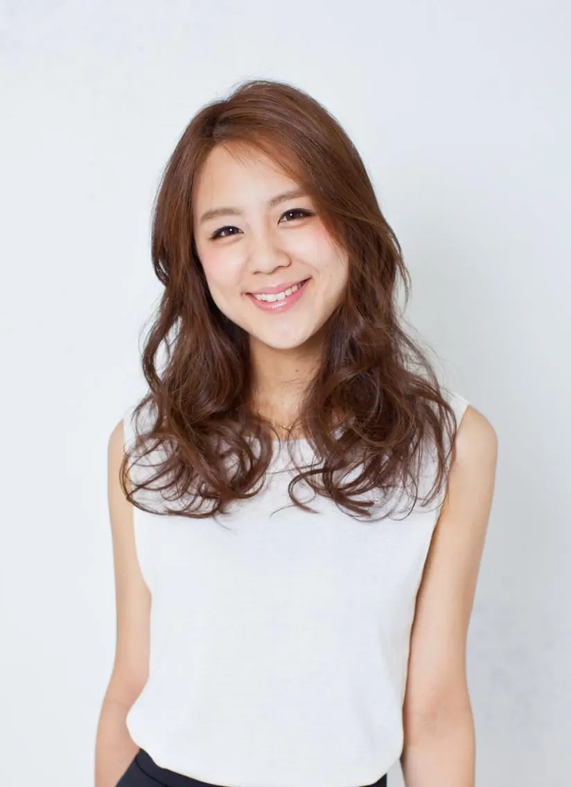 ミディアム 丁寧な技術が評判！ nao*c tresのヘアスタイル