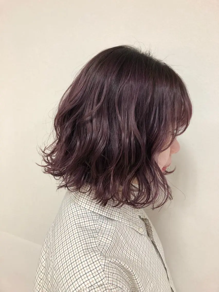 ミディアム カラー ヘアアレンジ ベージュカラー ブリーチ デザインカラー ハイトーンカラー ラベンダーカラー enurk店 🍋 M I K U  *のその他イメージ