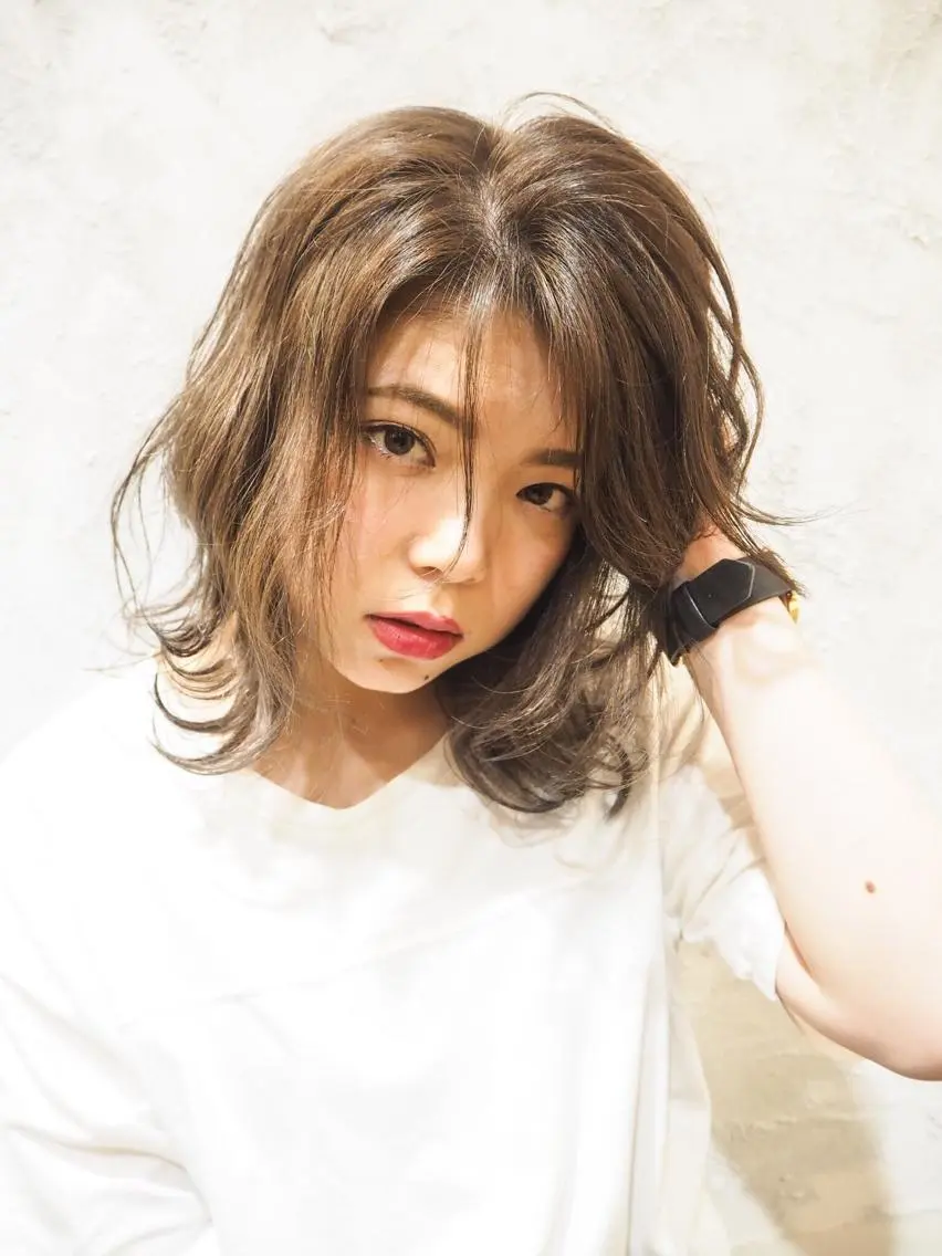 ミディアム パーマ 外ハネヘア カット ヘアカラー トリートメント 茅根 雄次 ✨髪質改善✨のその他イメージ