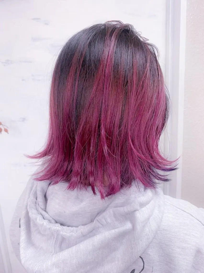 ショート カラー ブルーカラー ブルーパープル インナーカラー パープルカラー ヘアカラー エクステ BOX mico.のヘアスタイル