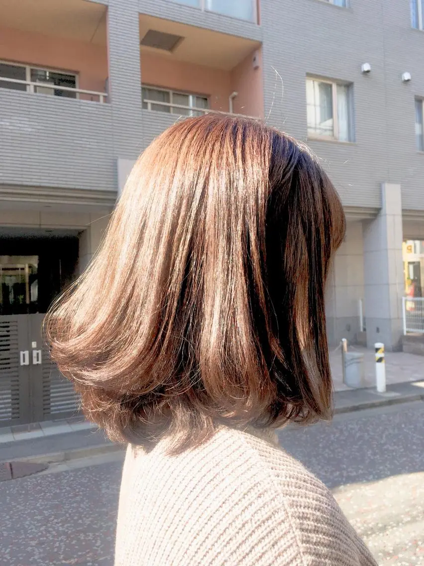 ミディアム ヘアカラー トリートメント yoshimi .のヘアスタイル