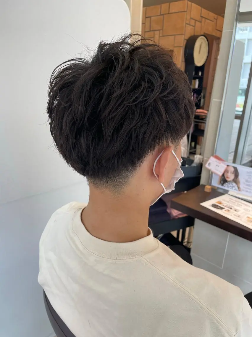 パーマ メンズ メンズパーマ 垢抜け透明感カラー 🌻篠崎梓🌻のヘアスタイル