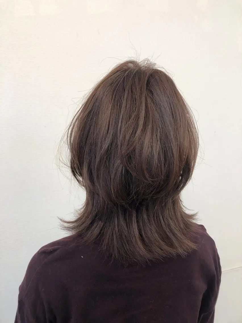 ミディアム くびれヘア レイヤーカット 外ハネヘア ウルフカット カット インヘアー/美容院 /下伊福店/﨑山瑠依のヘアスタイル