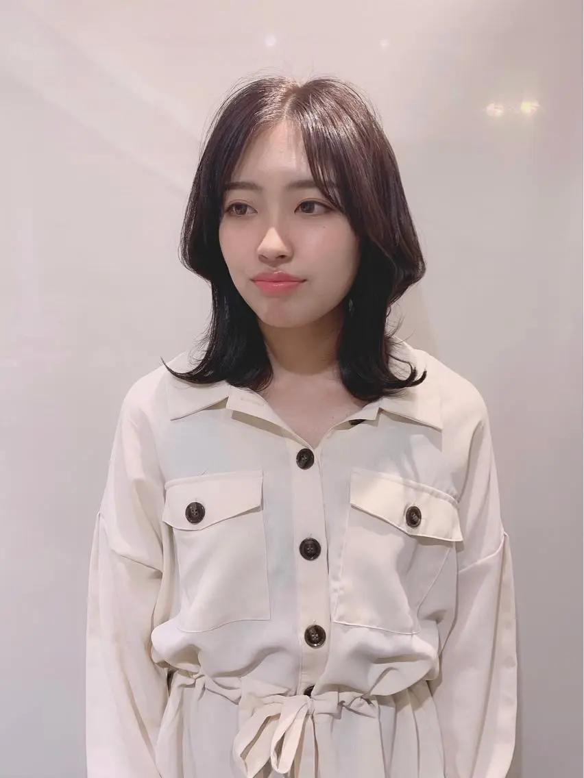 ミディアム カラー ヘアアレンジ 柔らか垢抜けｶﾗｰと ｶｯﾄ🫧ASUKAのヘアスタイル