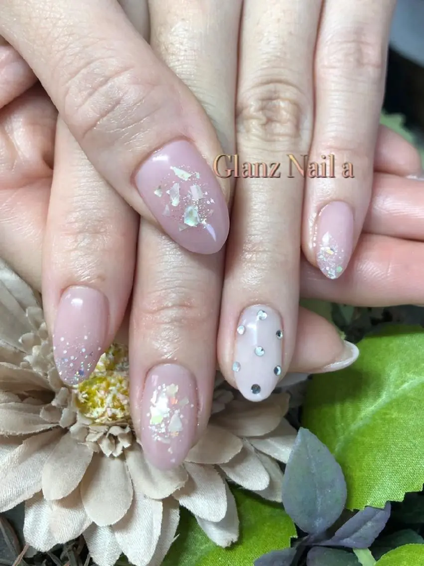 ネイル オフィスネイル ピンク Glanz  Nail aのネイルデザイン
