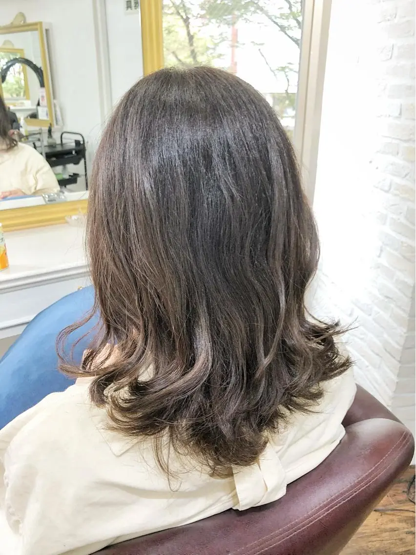 セミロング カラー ベージュカラー 白髪ぼかし大人メンズ 根本零のヘアスタイル