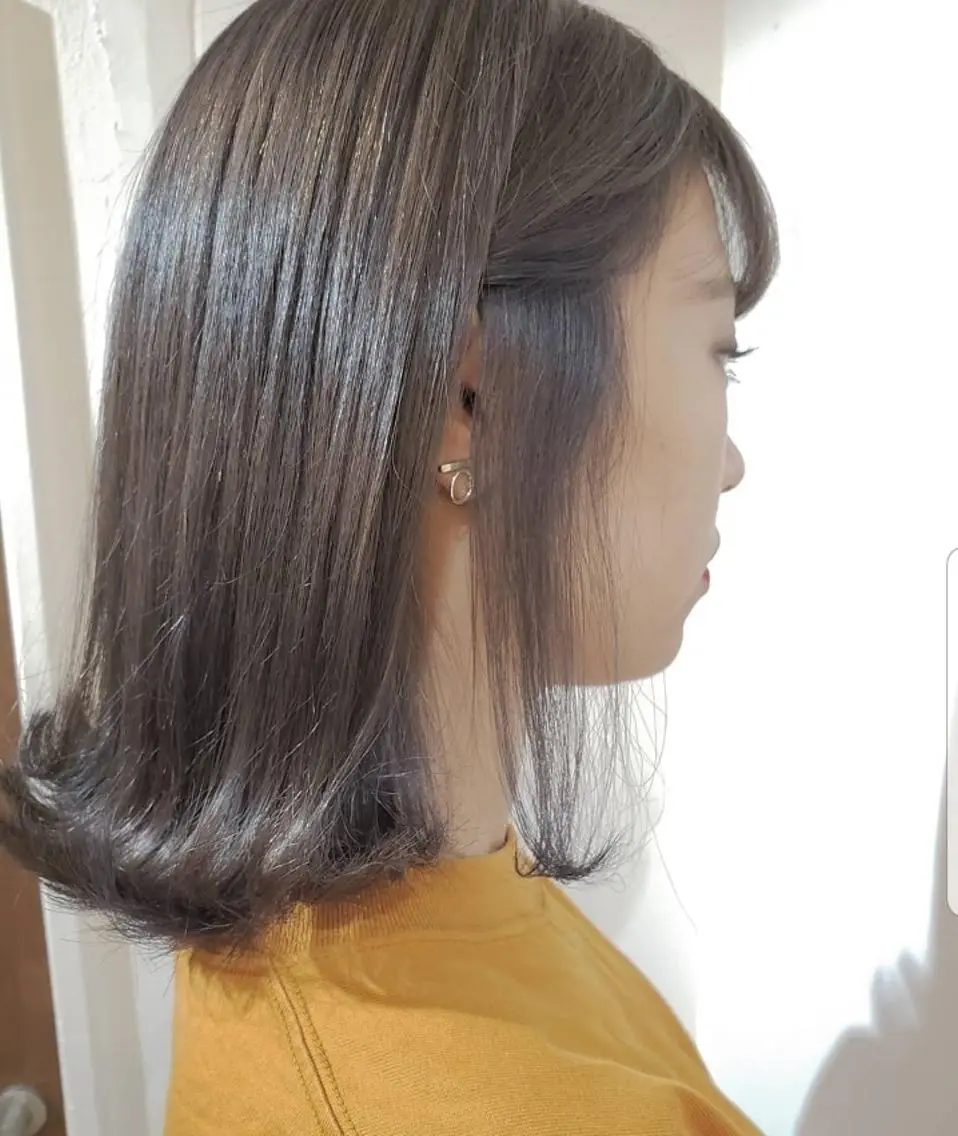 ミディアム カット トリートメント 🇰🇷透明感×ハイ トーン🌟tomoのヘアスタイル