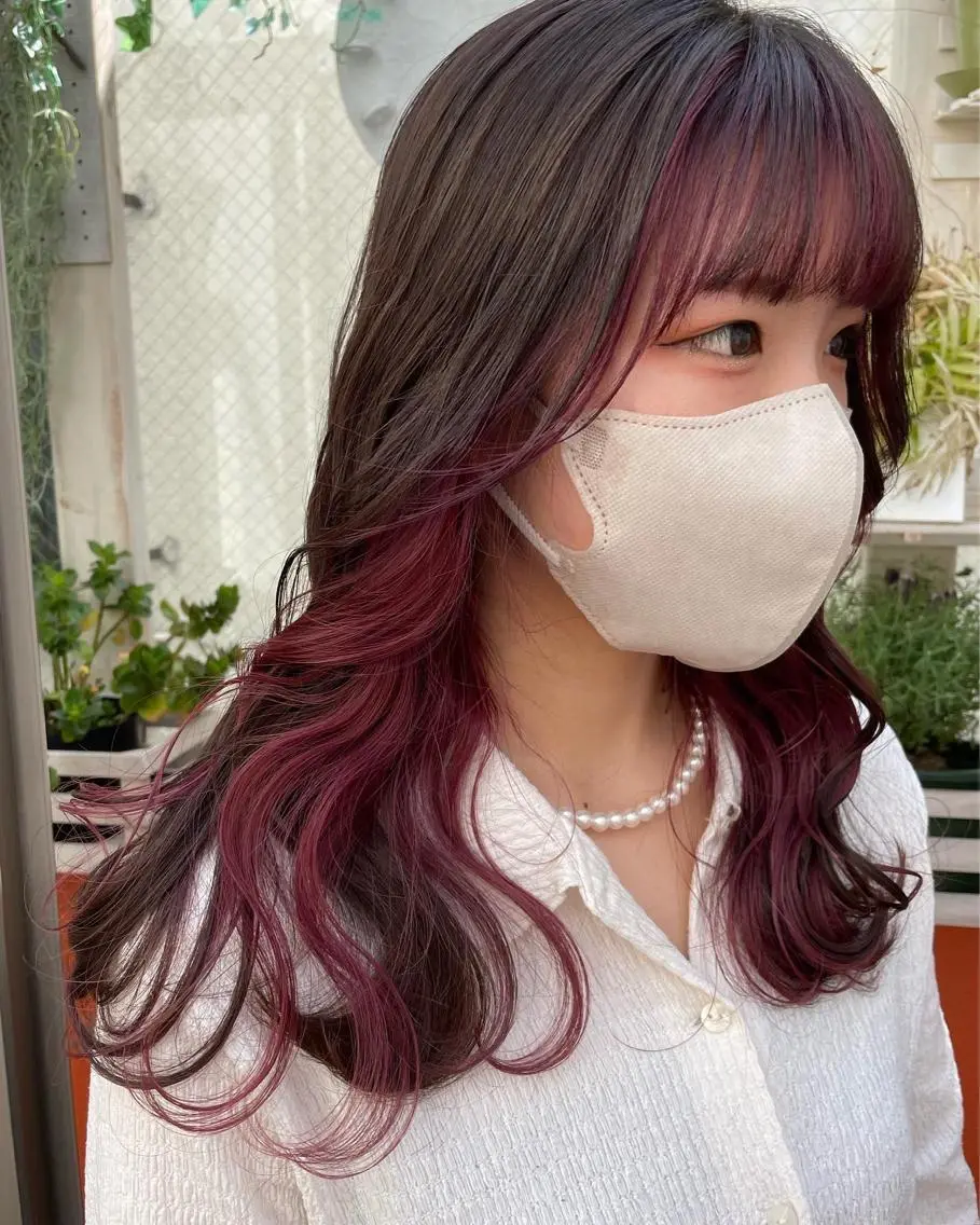 セミロング デザインカット 韓国風ヘア Unami MIHA☘️*゜のヘアスタイル