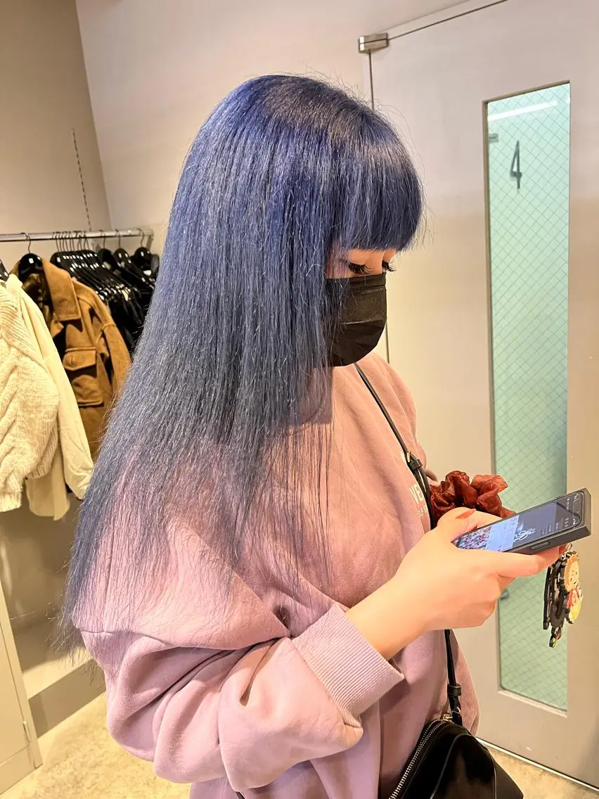ロング カラー ヘアアレンジ 🩵 JURI🩵のヘアスタイル