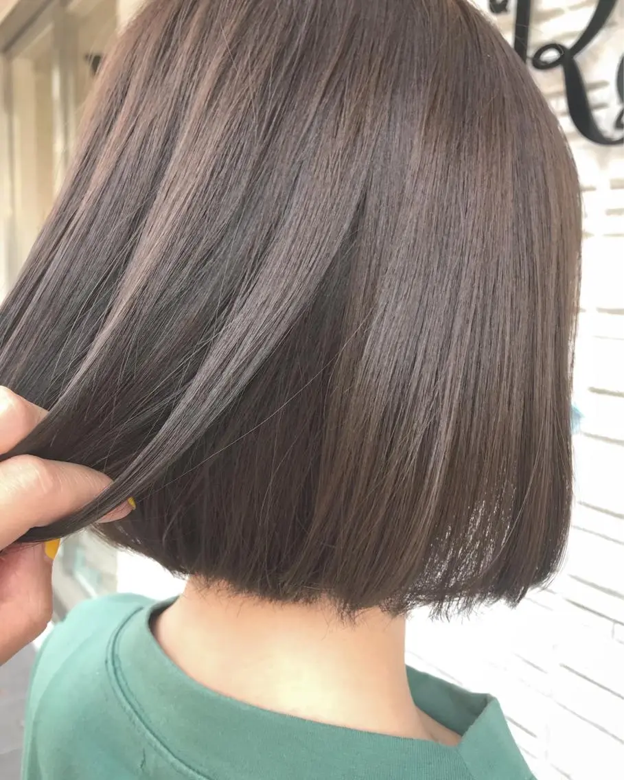 ミディアム カラー 暖色カラー🍊 ボブ🌿顔周りcutのヘアスタイル