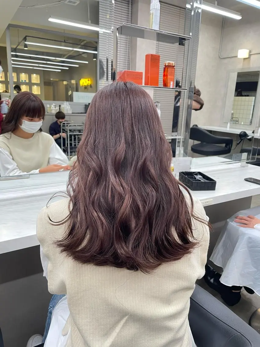 ミディアム カラー パーマ ヘアアレンジ メンズ キッズ ネイル マツエク・マツパ アイブロウ 🦋縮毛/韓国レイヤ ー/透明感カラー🦋のヘアスタイル