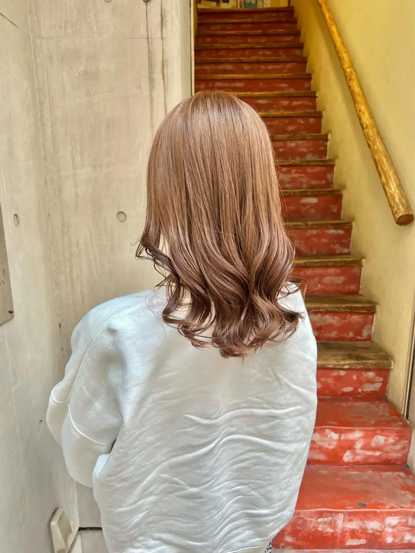 ミディアム カラー ヘアアレンジ ブリーチ ブラウンカラー 「sumi」 AMIのヘアスタイル