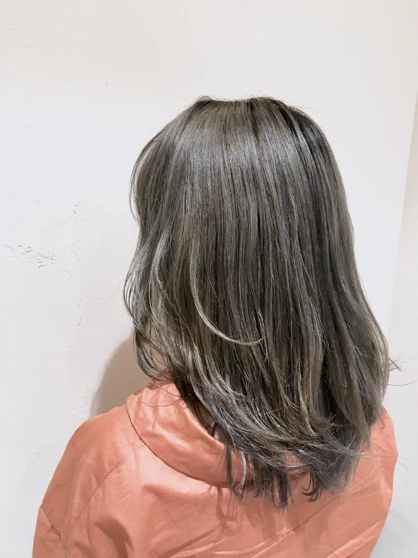 ミディアム カラー パーマ ヘアアレンジ ブリーチ ケアブリーチ ケアカラー 透明感カラー グラデーションカラー 【ツヤ髪美容師】 ツダケイスケのヘアスタイル