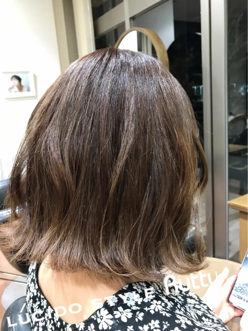 ミディアム カラー アザマ　ヤスカツ _rosso 川口のヘアスタイル