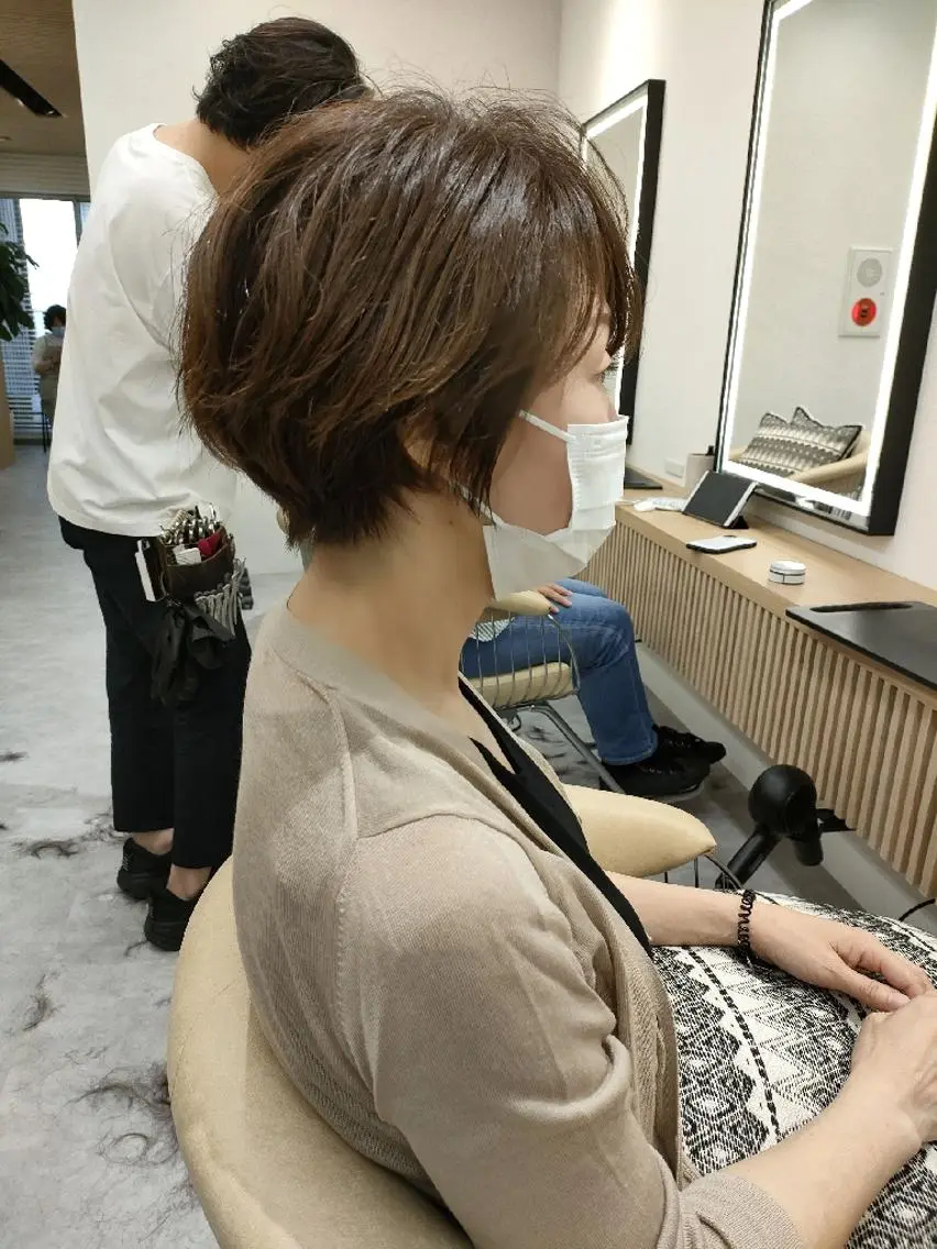 ショート カラー ショートヘア 【似合わせ・レイヤー ・パーマ】海気のヘアスタイル