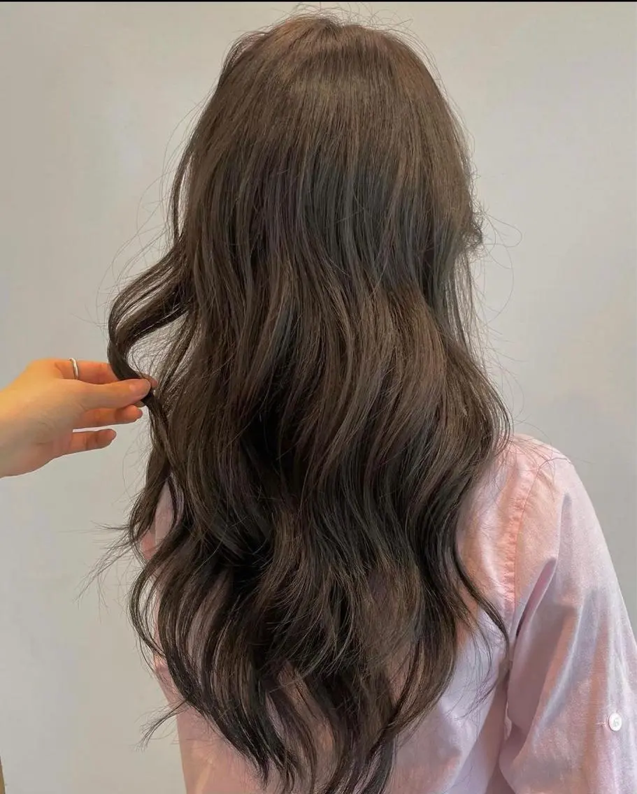 ロング カラー ベージュカラー 韓国ヘア🍒渡辺 咲🍒のヘアスタイル