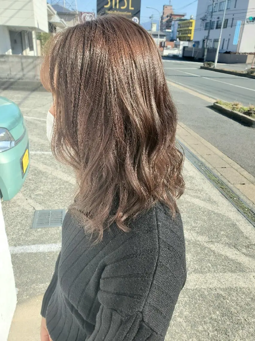 ミディアム カラー ベージュカラー 透明感カラー 北九州美容室 🕊️わかな✂︎のヘアスタイル