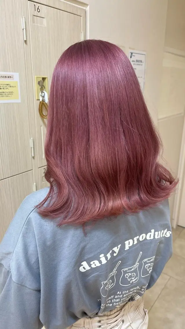ミディアム カラー カット ヘアカラー トリートメント 暖色専門美容師🎀 お客様満足度◎のヘアスタイル