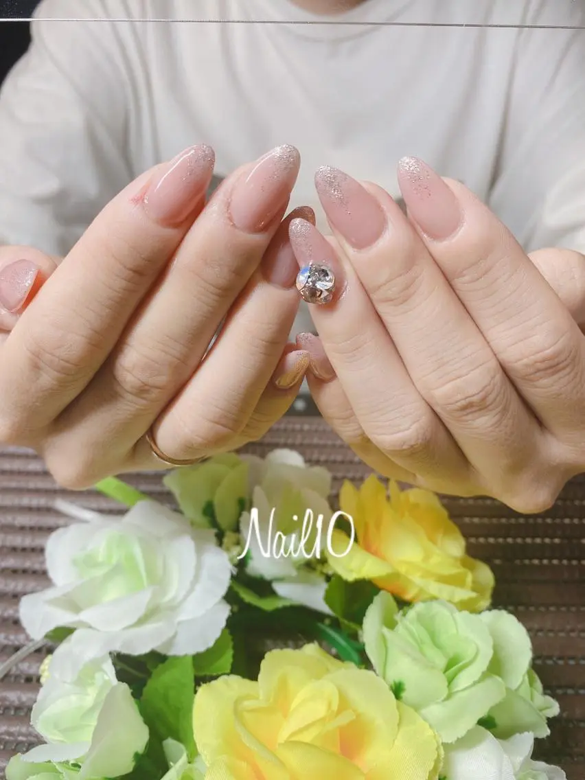 ネイル 長さ出し ラメ(グリッター) ラメグラデーション Nail10 Kakoのネイルデザイン