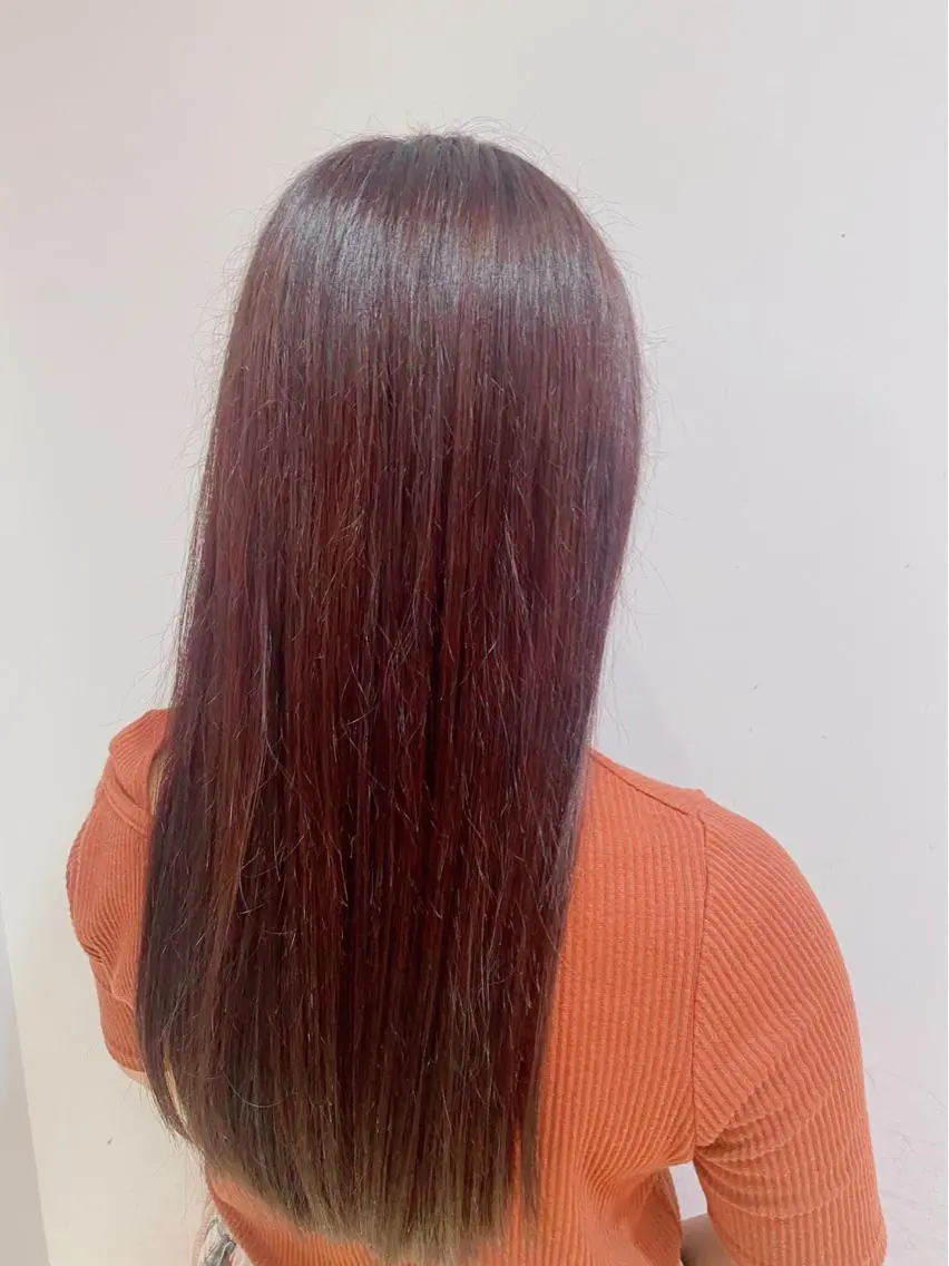 ロング カラー ブリーチ ブリーチなしカラー ヘアカラー トリートメント 大人可愛い♡コテ巻き パーマ🌼杉田 萌恵のヘアスタイル