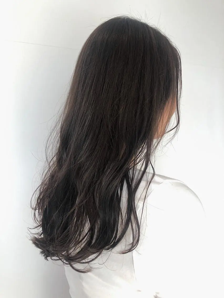 ロング ZAZA ASAMIのヘアスタイル
