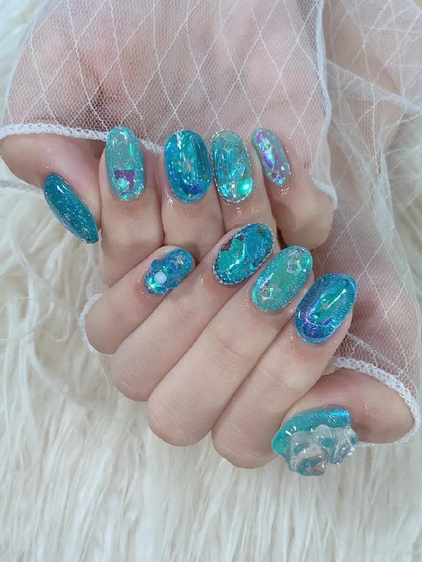 ネイル 氷ネイル・うるうるネイル . MAKI NAILのネイルデザイン