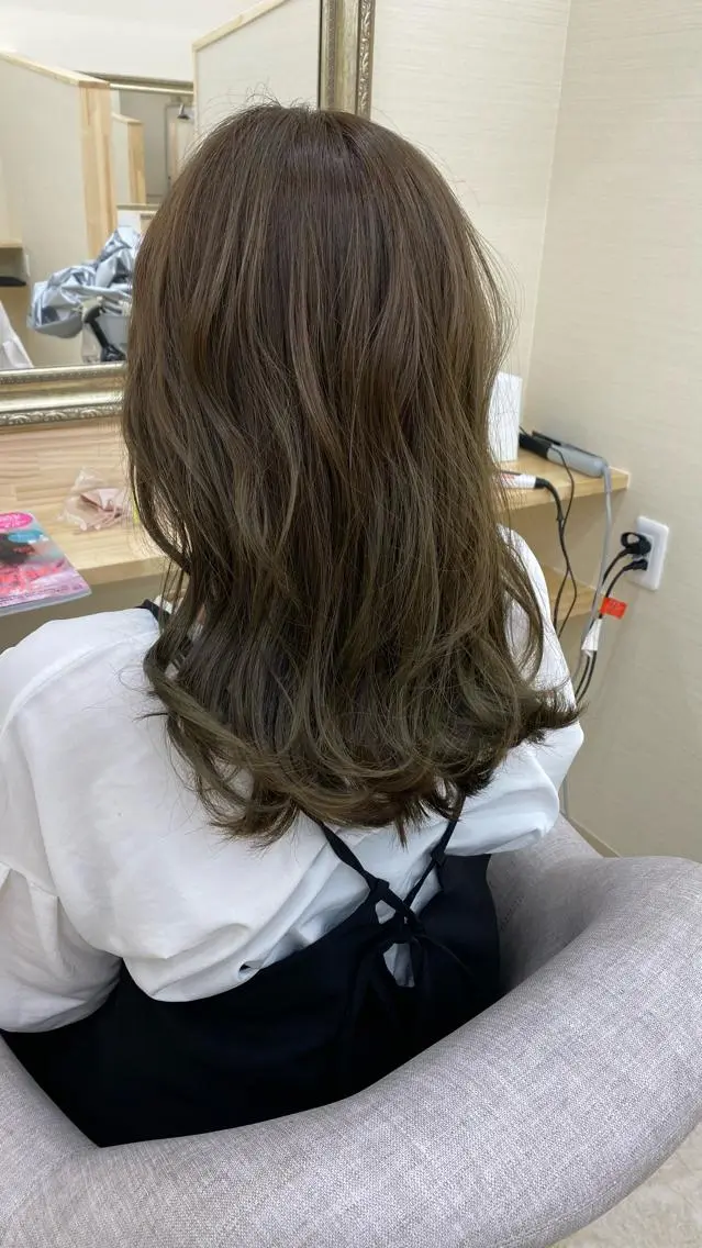 セミロング アッシュ INCE HAIR 竹牟礼翔のヘアスタイル