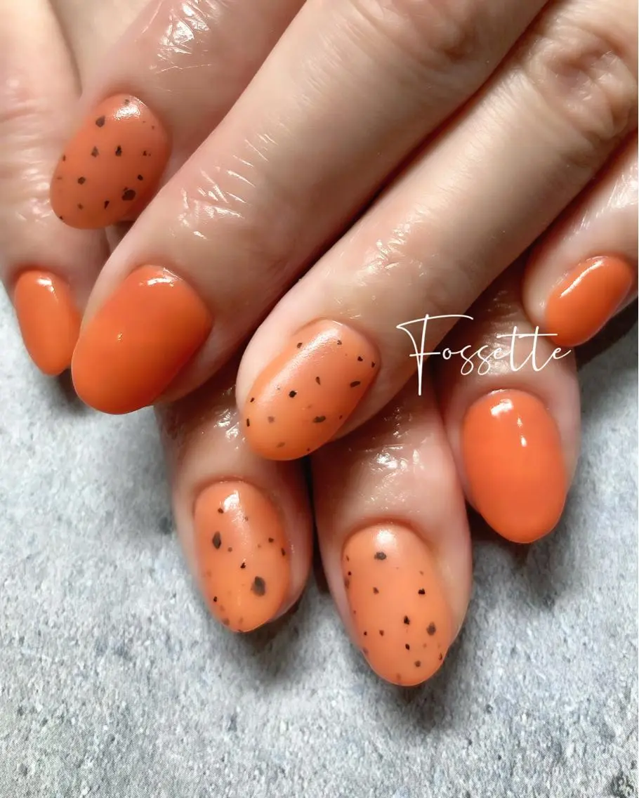 ネイル ジェルネイル マットネイル ワンカラーネイル オレンジ ハンドネイル nailsalon Fossetteのネイルデザイン