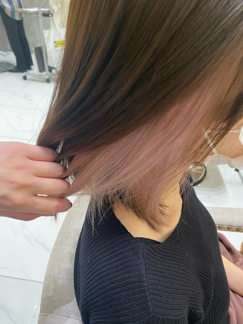 ショート カラー ヒラノホナミ 🫧透ける艶髪🫧のヘアスタイル