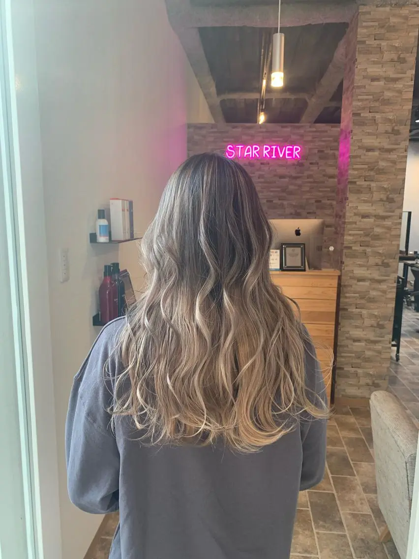 ロング 吉田 聡一のヘアスタイル