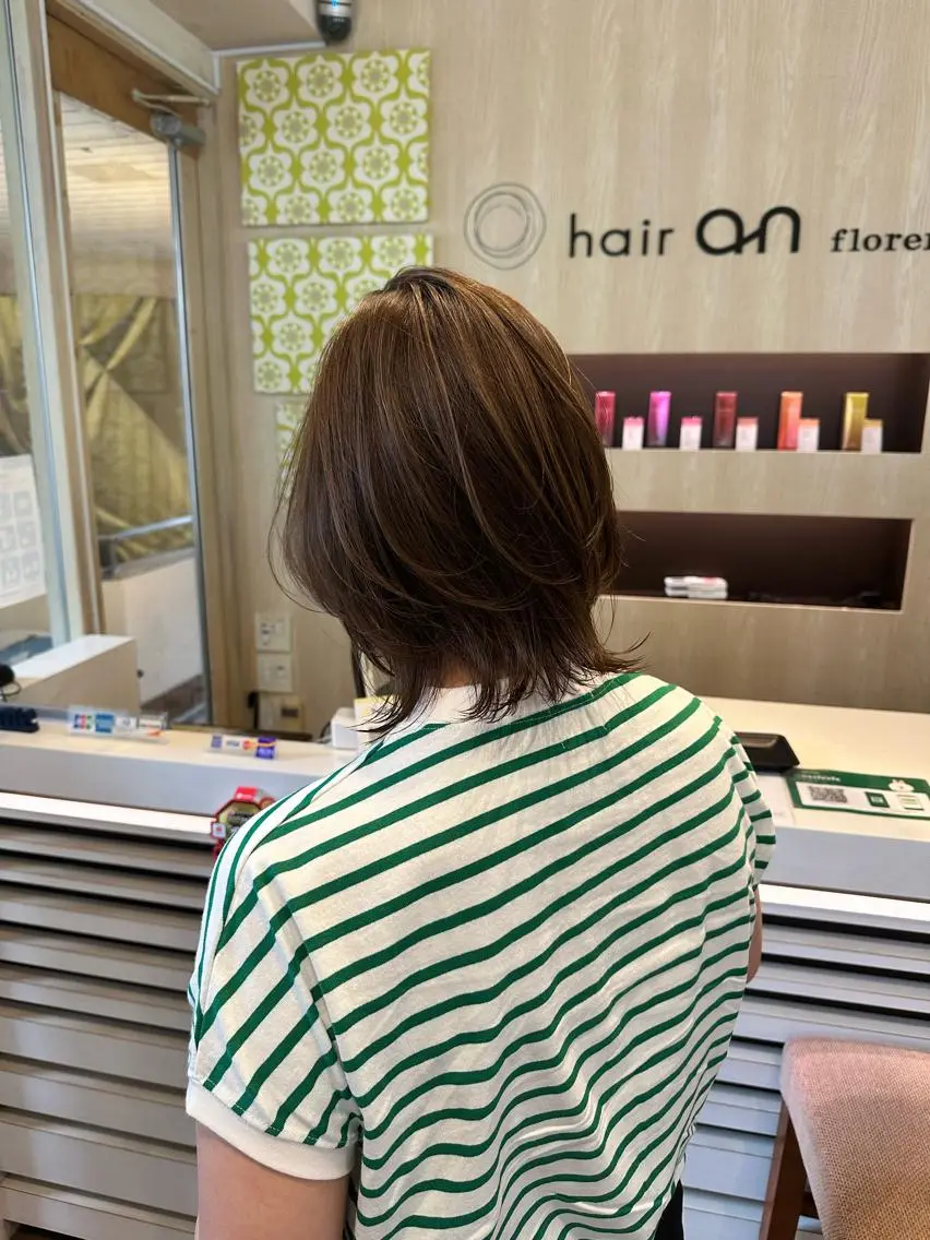 ミディアム カラー ボブレイヤー ボブ レイヤーカット カット ヘアカラー ハマベ イクト FLORENのヘアスタイル