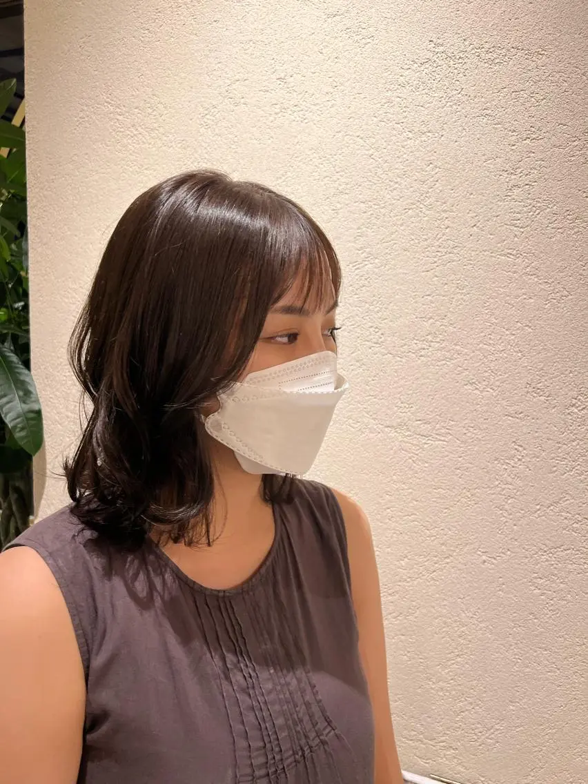 ミディアム カット ヘアカラー トリートメント Aya/四条烏丸/ 酸性ストレートのヘアスタイル